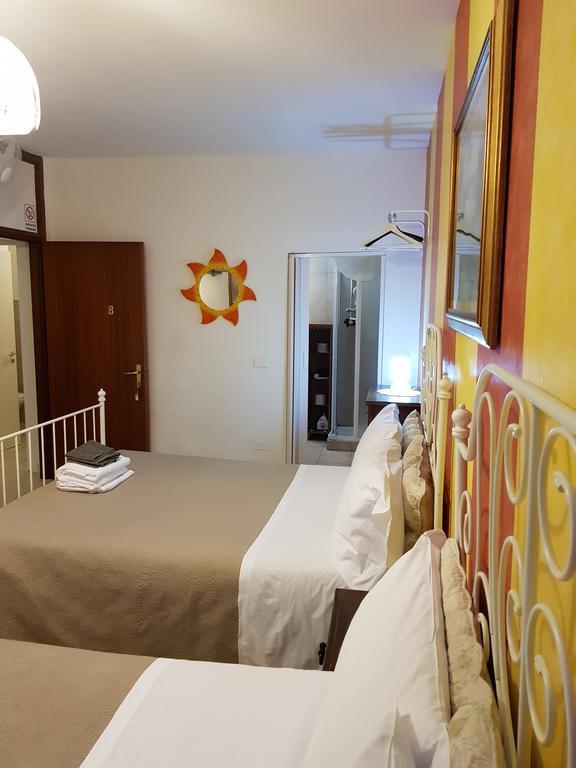 Mi Casa Es Tambien Tu Casa 2 Bed and Breakfast Βερόνα Εξωτερικό φωτογραφία