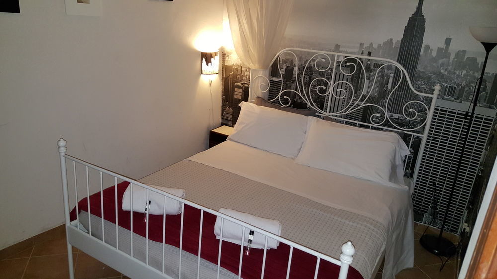 Mi Casa Es Tambien Tu Casa 2 Bed and Breakfast Βερόνα Εξωτερικό φωτογραφία